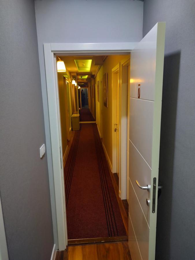 Apartman Terazije 5 Appartement Belgrado Buitenkant foto